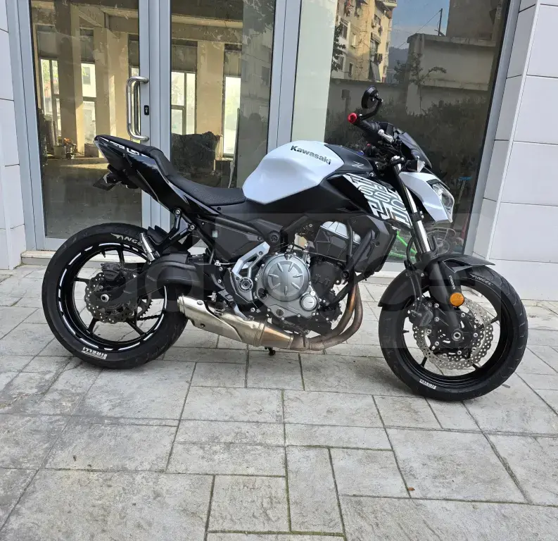 Kawasaki ER650 2019