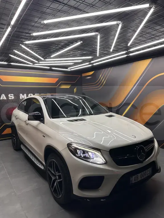 Mercedes-Benz GLE AMG W166  2016, 155 000 km