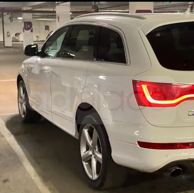 Audi Q7 4L Facelift  2010, 200 000 km