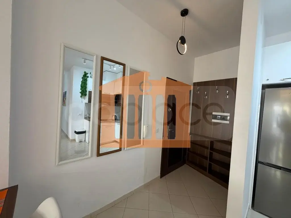 Apartament 1+2 dhoma 90 m² 2 kati