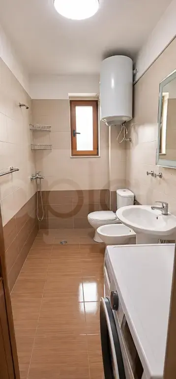 Apartament 1+1 dhoma 74 m² 4 kati