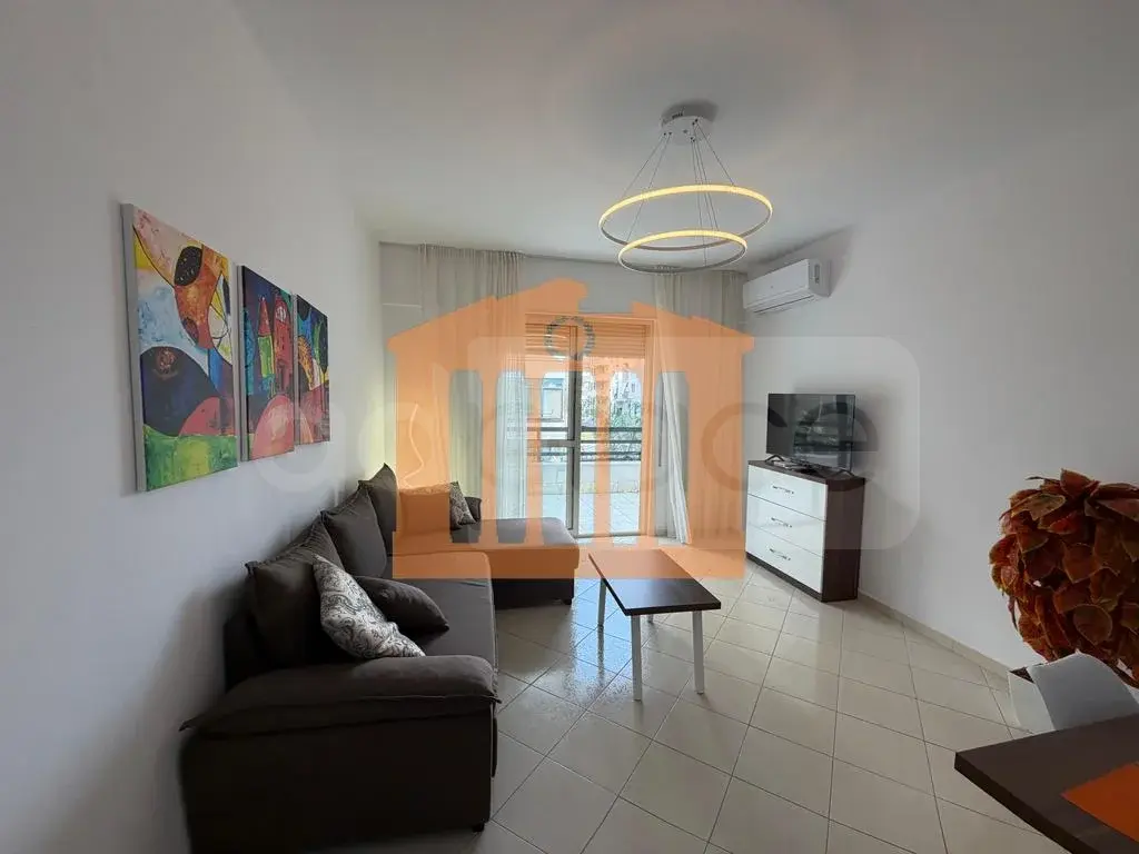 Apartament 1+2 dhoma 90 m² 2 kati