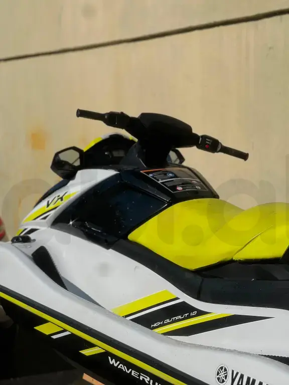 Yamaha vx waverunner