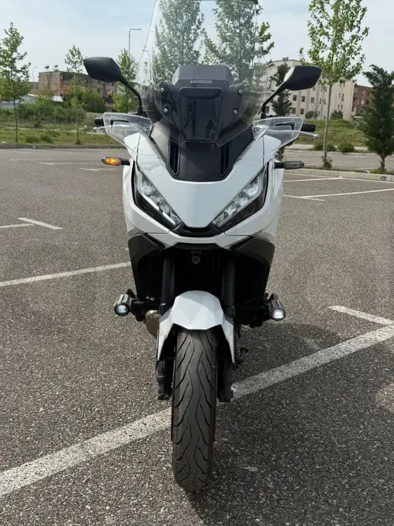 HONDA NT 1100cc