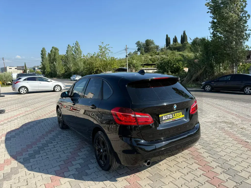 BMW 2 series Active Tourer F45/F46  2017, 138 km