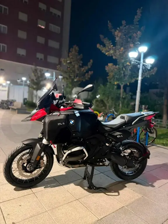 Shitet BMW GSA