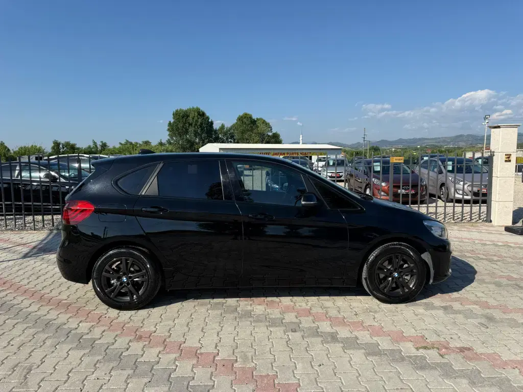 BMW 2 series Active Tourer F45/F46  2017, 138 km