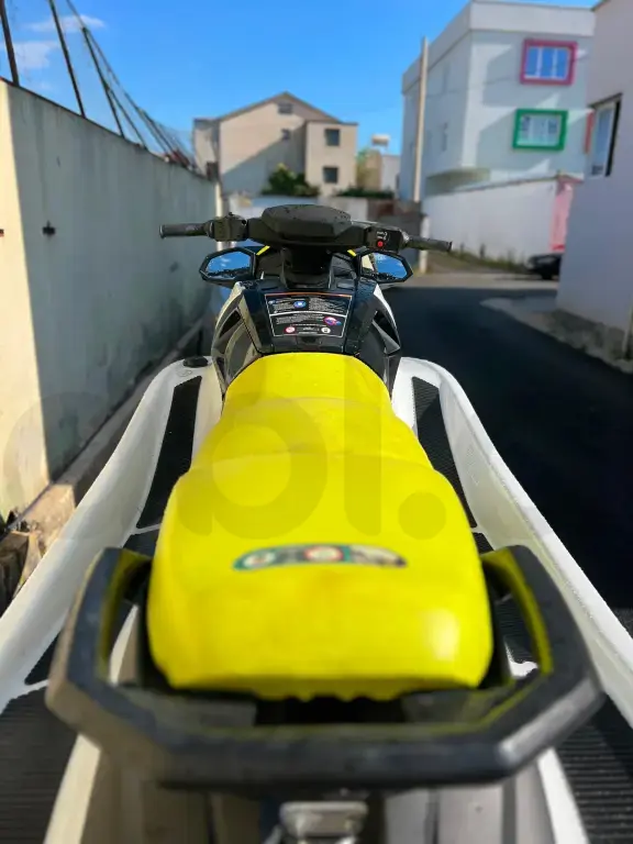 Yamaha vx waverunner
