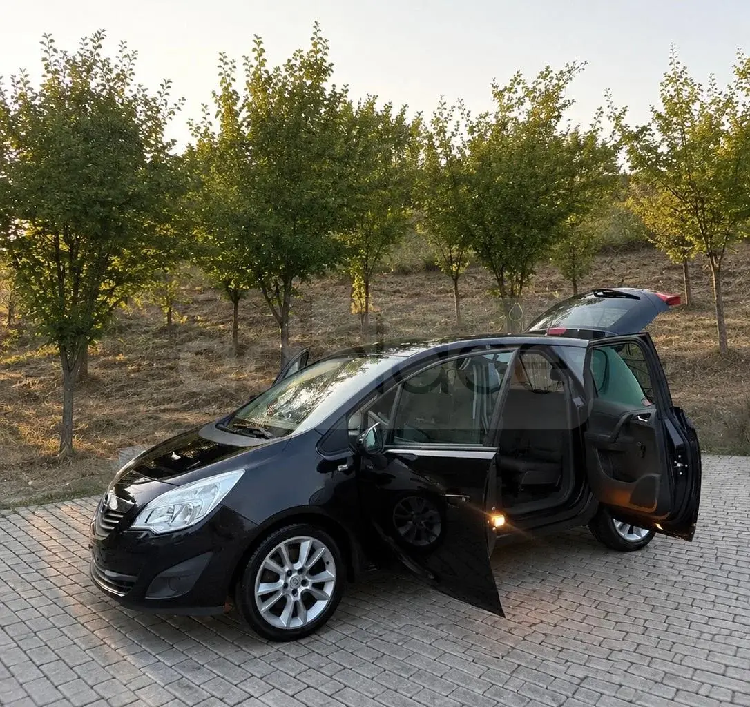 Opel Meriva I 2011