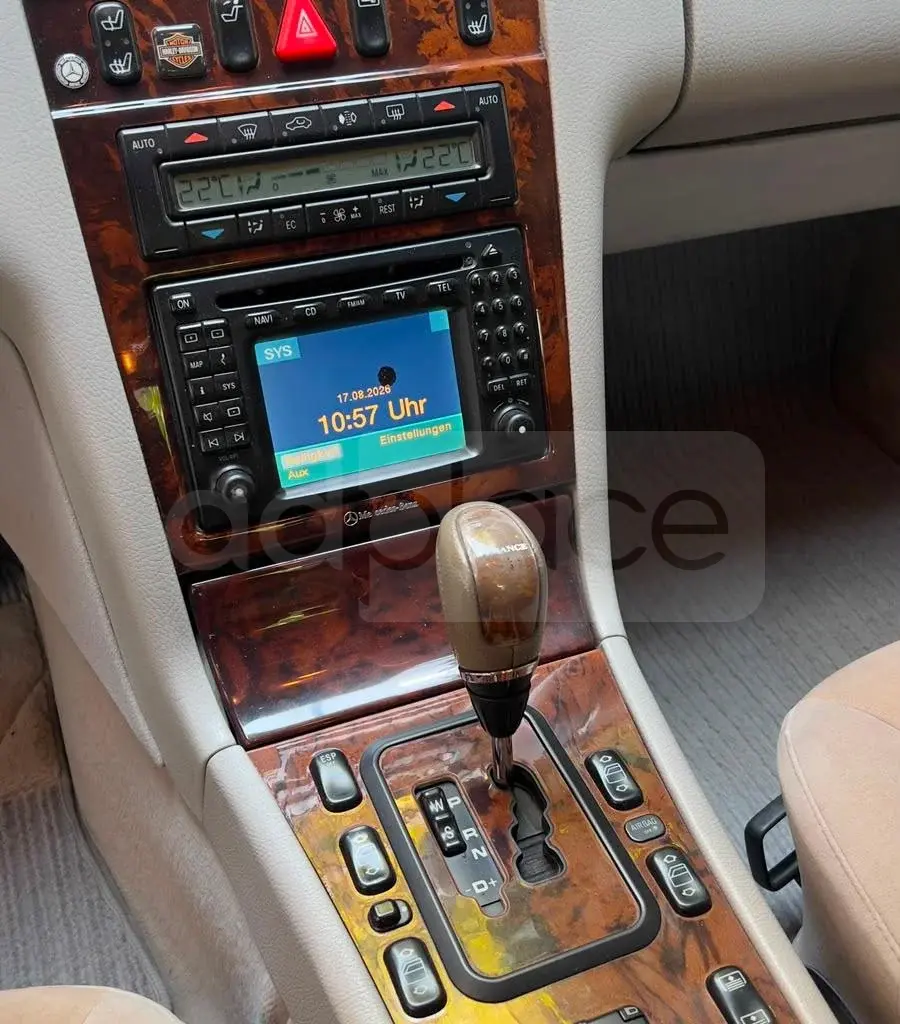 Mercedes-Benz E-Class S210 2000