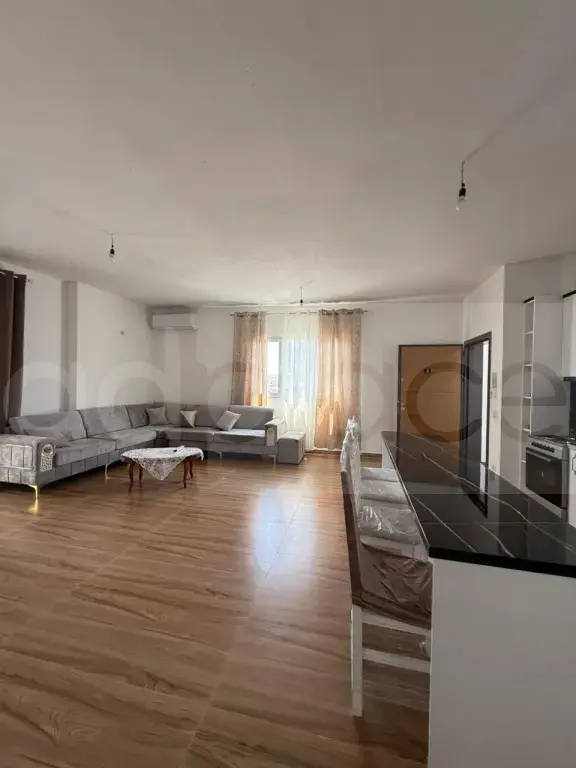 Vilë  600m²