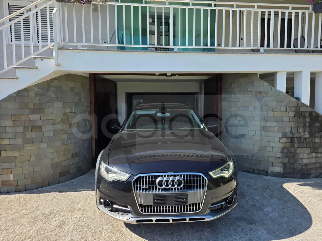 Audi A6 Allroad C7  2014, 219 000 km