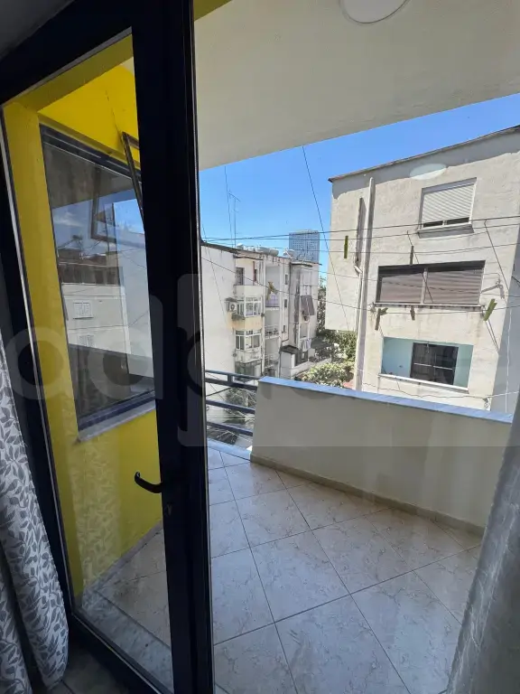 Apartament 1 room 64m² 2 floor