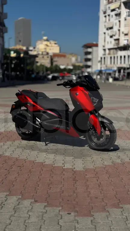 Yamaha Xmax