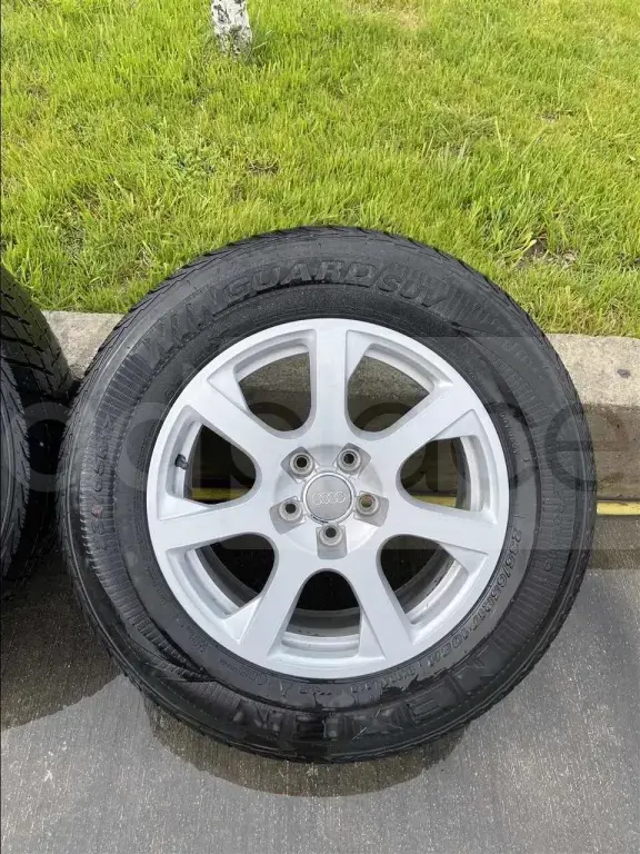 Audi Q5   10.5/R17