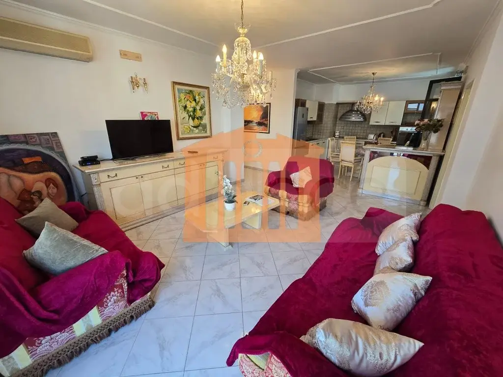 Apartament 1+2 dhoma 136 m² 5 kati