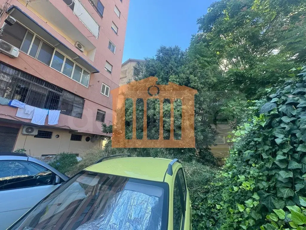 Parcela toke 104 m²