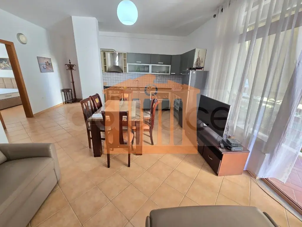 Apartament 1+2 dhoma 84 m² 3 kati