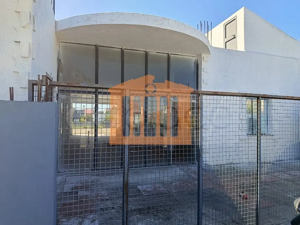 Pasuri të patundshme komerciale 300 m²
