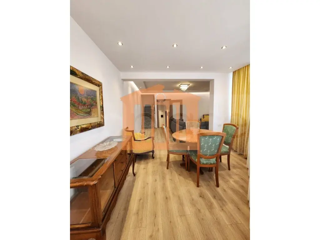 Apartament 1+3 dhoma 168 m² 2 kati