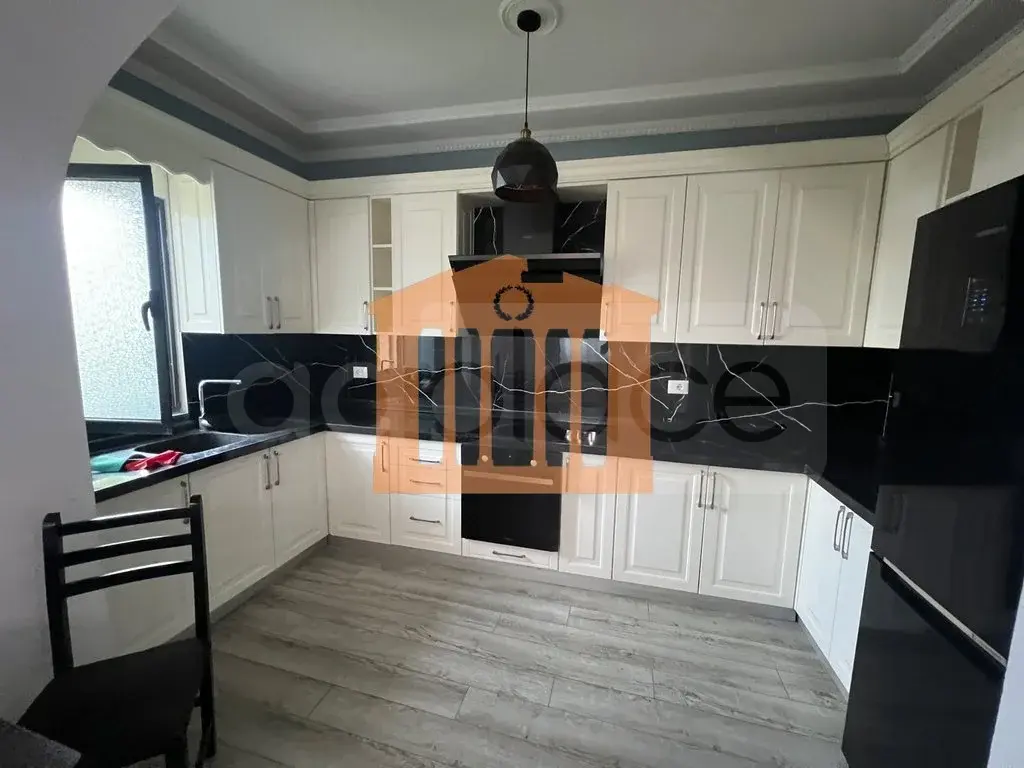 Vilë 160 m² 1 kati
