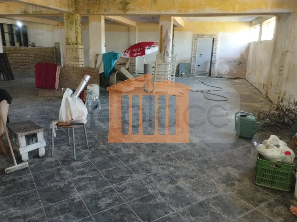 Pasuri të patundshme komerciale 250 m²