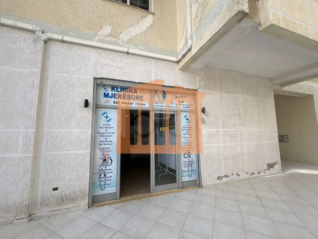 Pasuri të patundshme komerciale 77 m² 1 kati