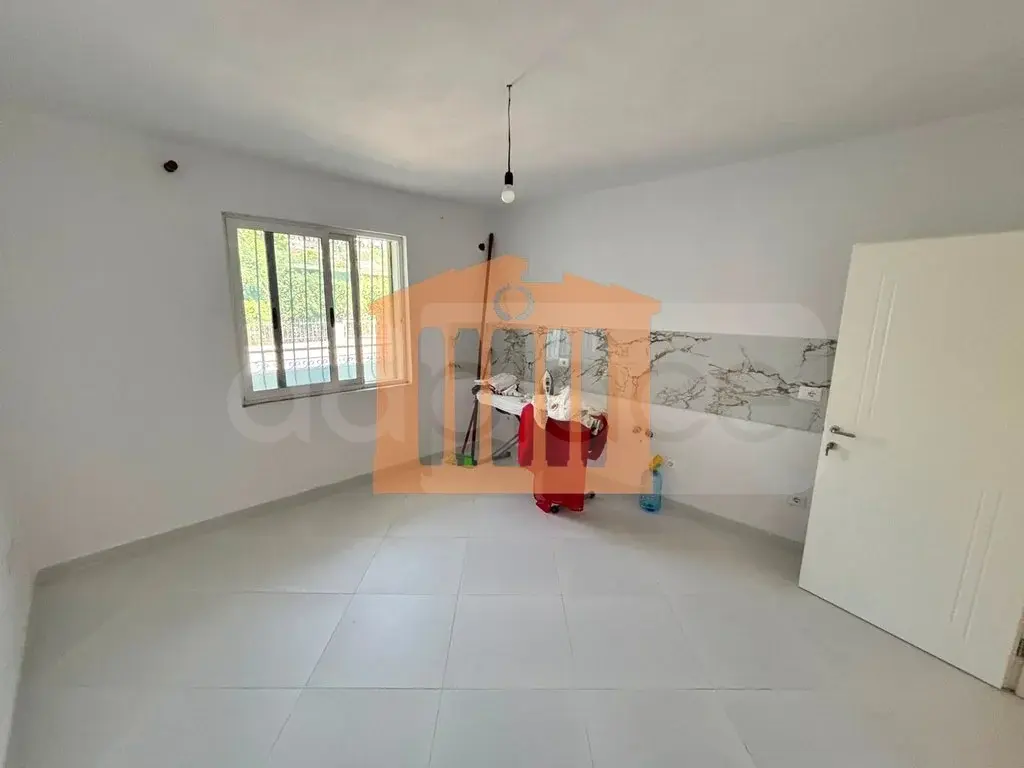 Apartament 1+2 dhoma 105 m² 1 kati