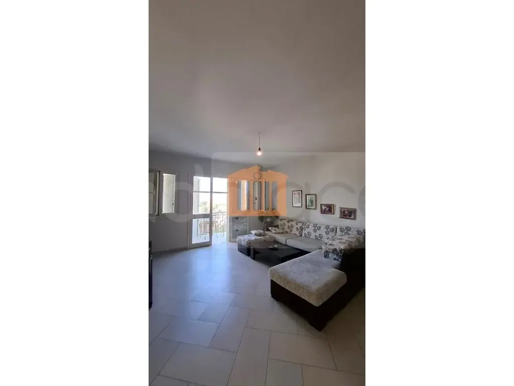 Vilë 240 m² 1 kati