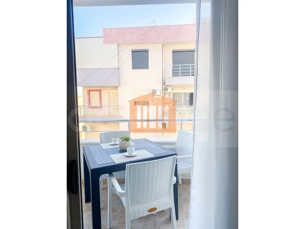 Pasuri të patundshme komerciale 1050 m² 8 kati