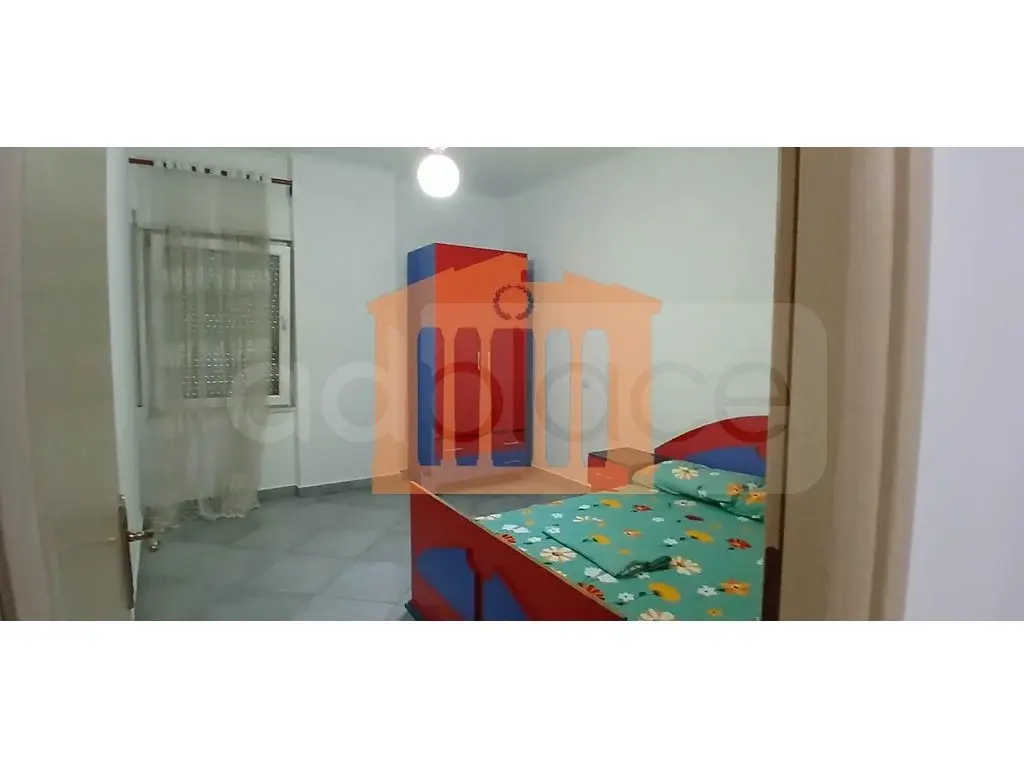 Apartament 1+2 dhoma 77 m² 3 kati