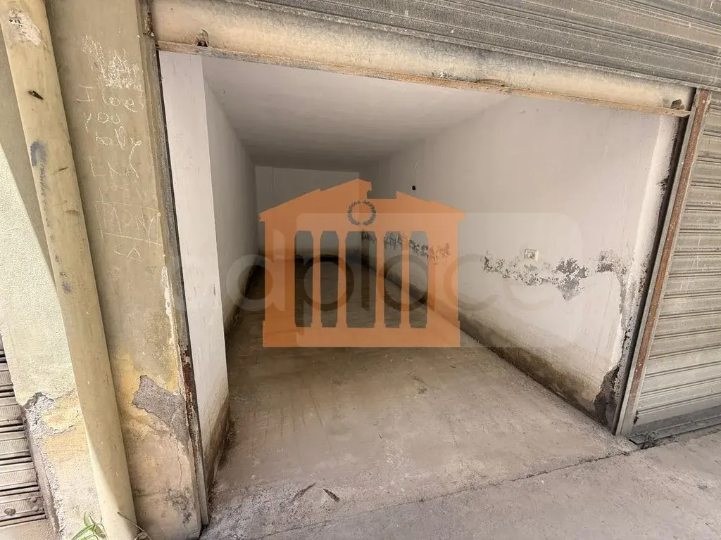 Garazh 16 m² 1 kati