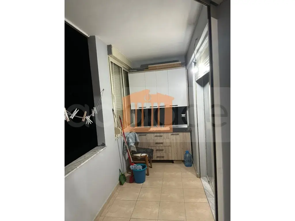 Apartament 1+1 dhoma 71 m² 3 kati