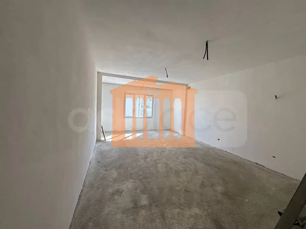 Apartament 1+2 dhoma 106 m² 2 kati