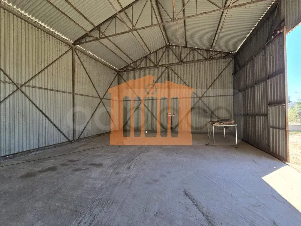 Pasuri të patundshme komerciale 300 m²