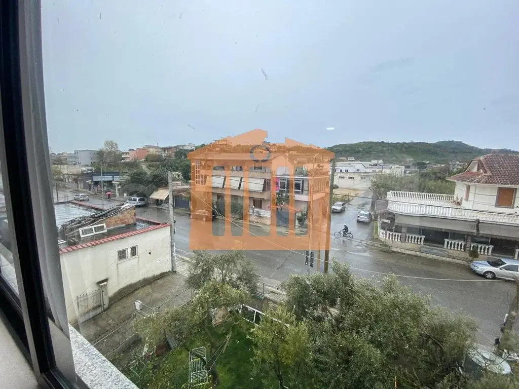 Apartament 1+2 dhoma 124 m² 2 kati