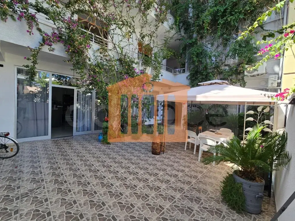 Pasuri të palujtshme komerciale 1193 m² 1 kati