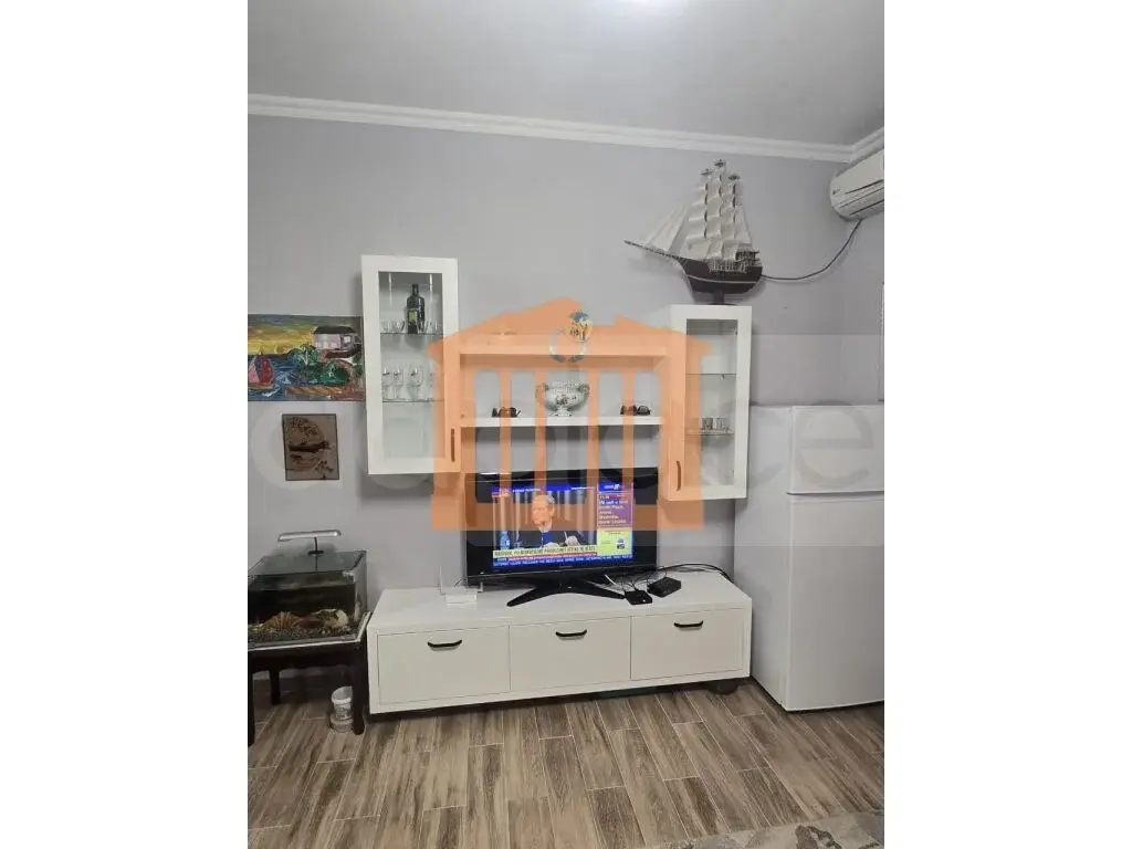 Apartament 1+1 dhoma 3 kati