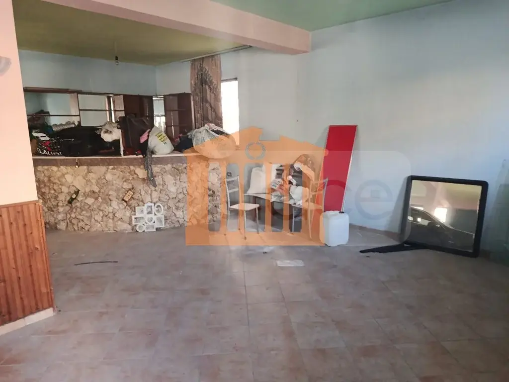 Pasuri të patundshme komerciale 100 m²