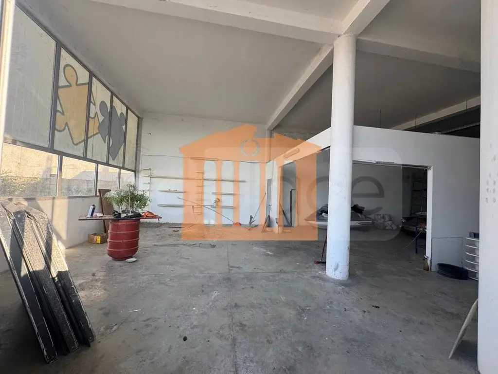 Pasuri të patundshme komerciale 350 m²