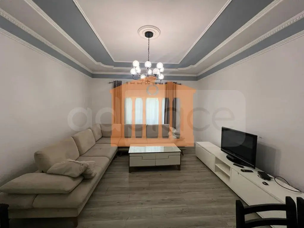 Vilë 160 m² 1 kati