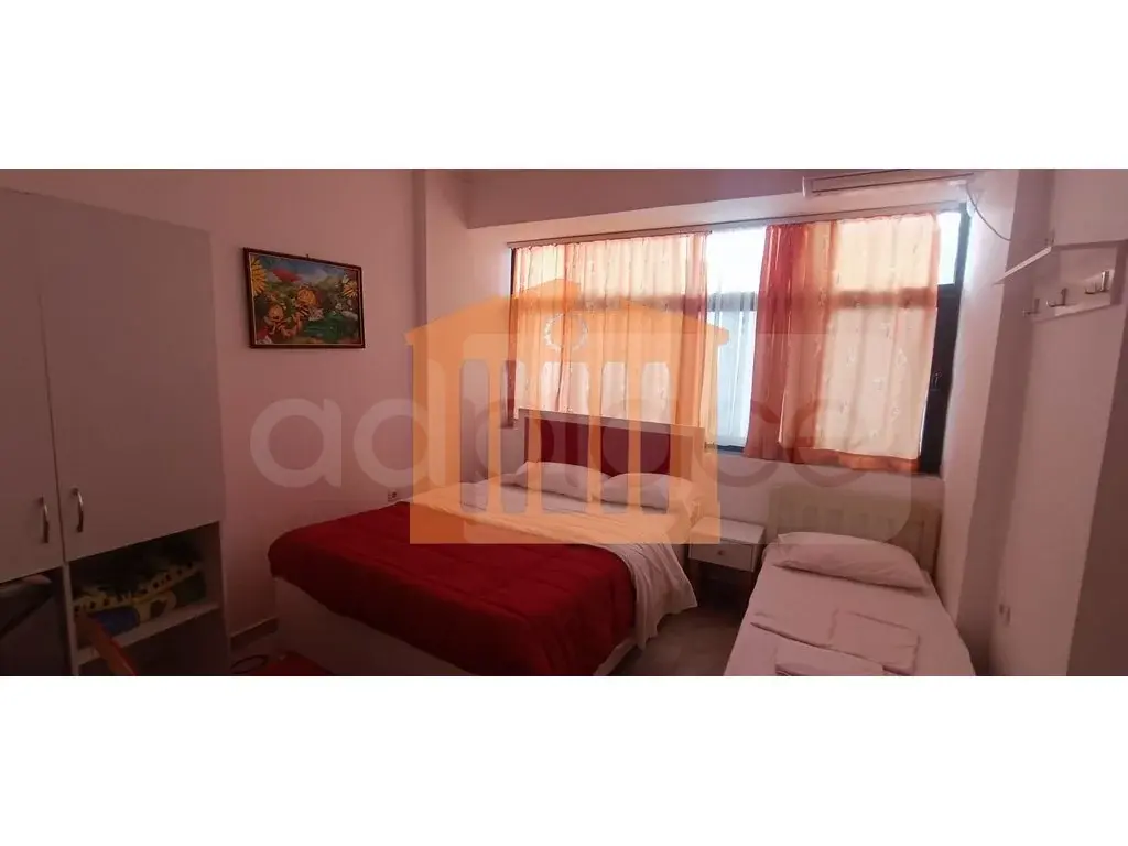 Pasuri të patundshme komerciale 550 m² 4 kati