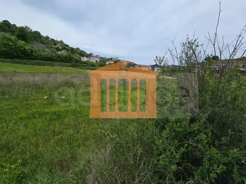 Land plot 1344 m²