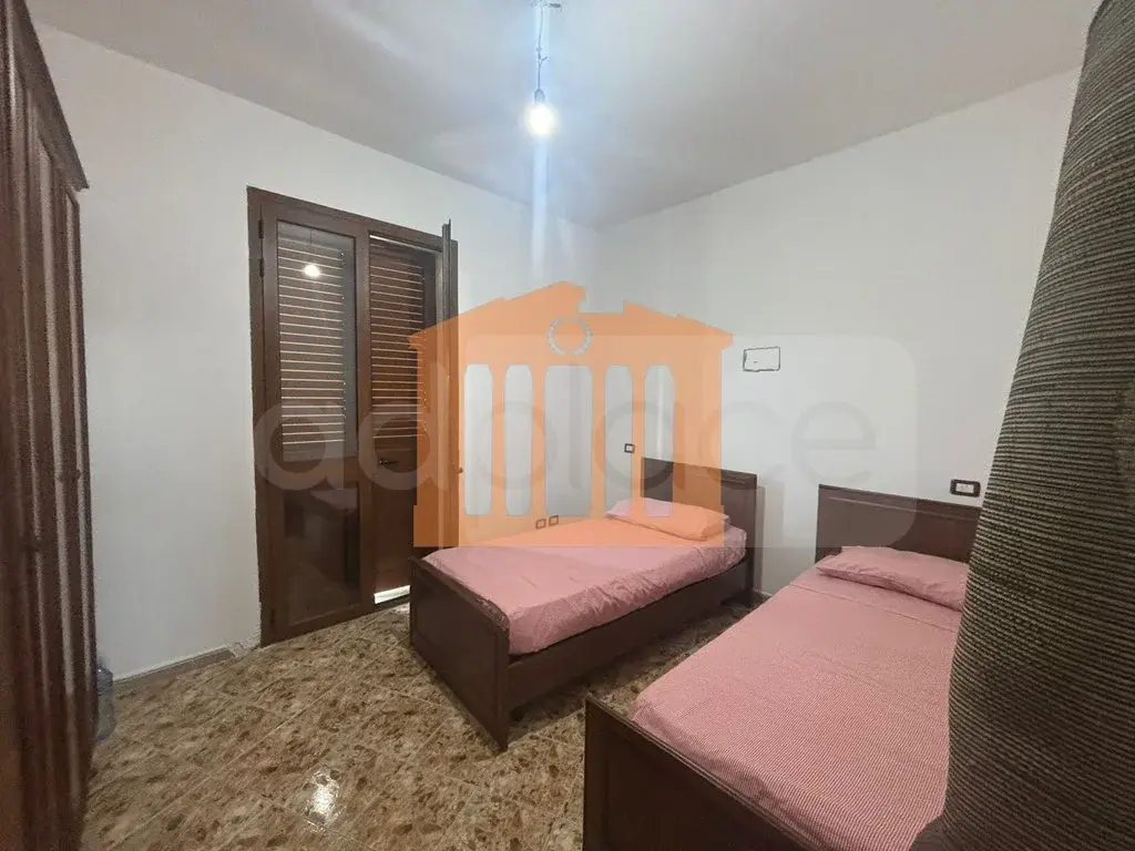 Apartament 1+2 dhoma 151 m² 2 kati