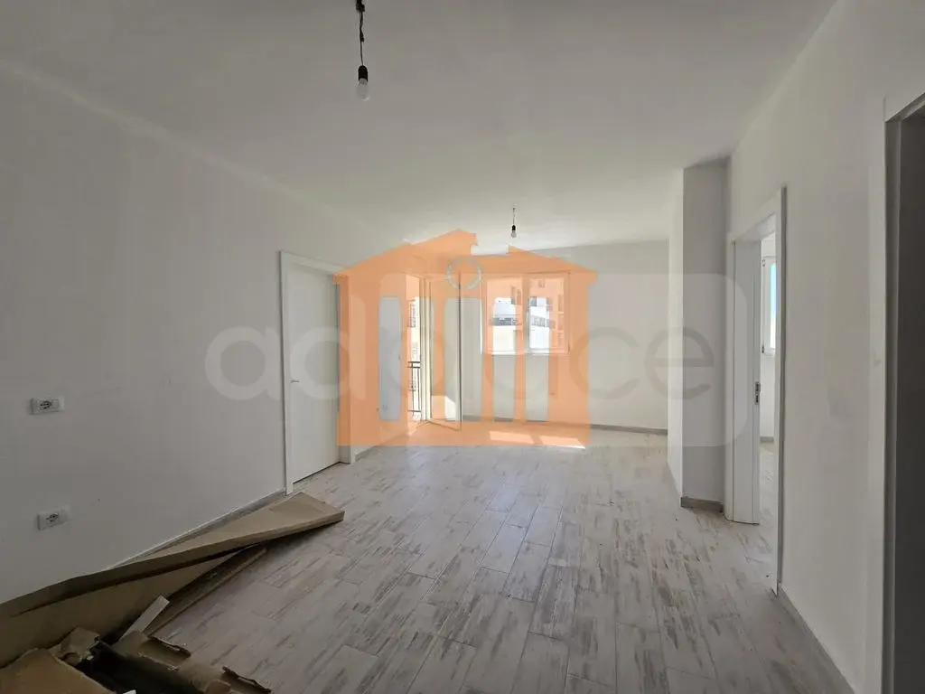 Apartament 1+2 dhoma 67 m² 8 kati