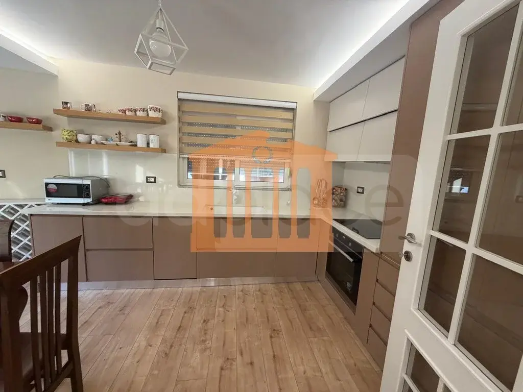Apartament 1+1 dhoma 60 m² 1 kati