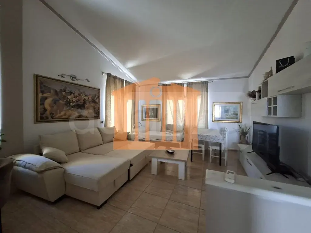 Apartament 1+3 dhoma 125 m² 2 kati