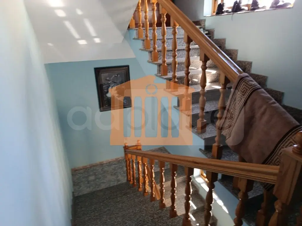 Vilë 400 m² 2 kati