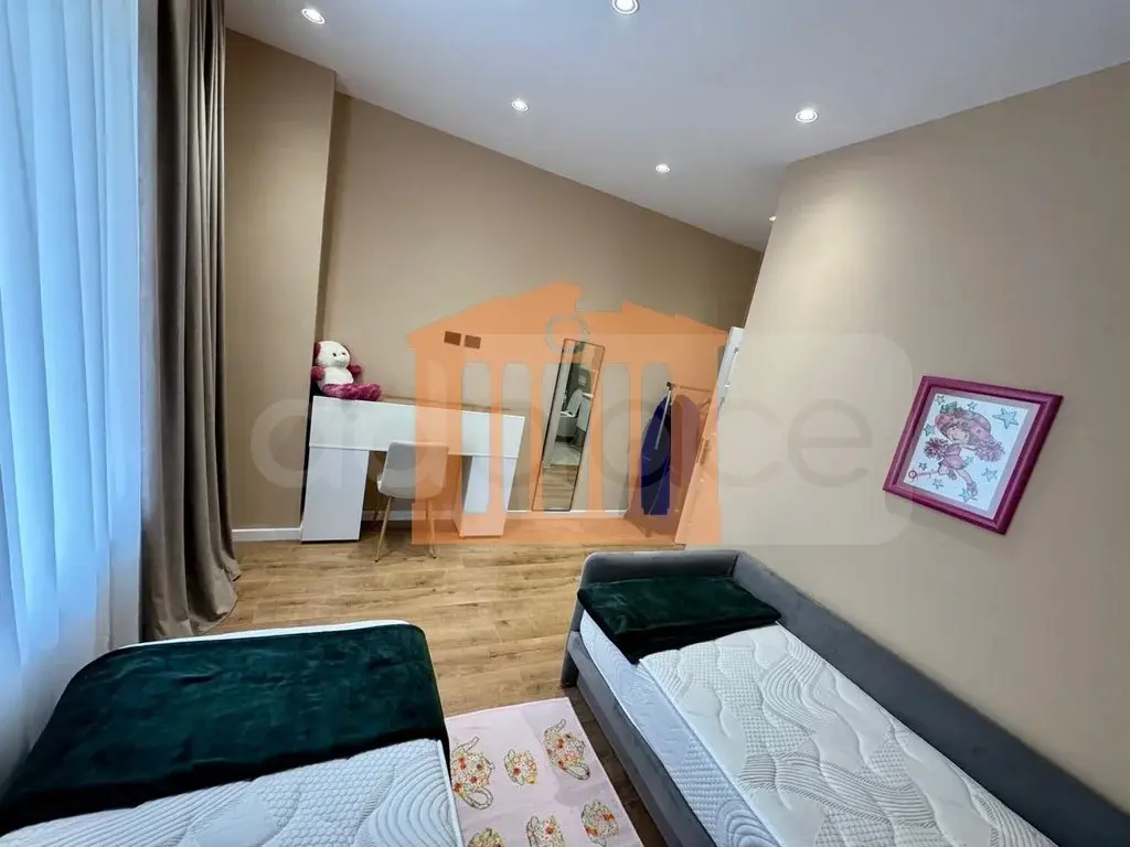 Apartament 1+2 dhoma 80 m² 2 kati