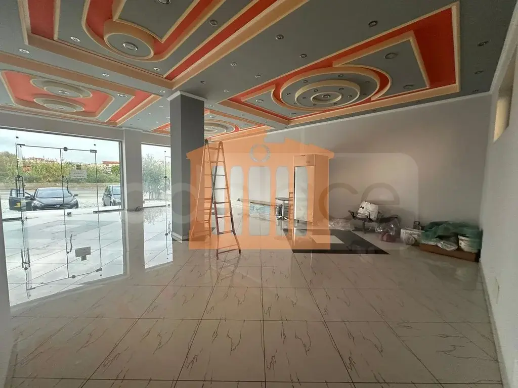 Pasuri të patundshme komerciale 80 m² 1 kati